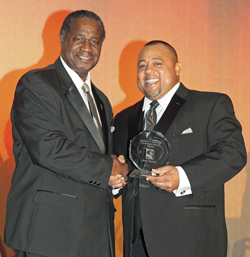 Coach_Bob_Headen_2014_Watkins_sm